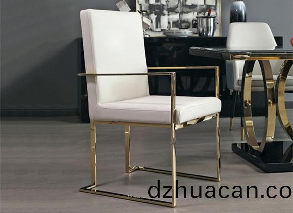 不銹鋼制品管在家具行業中的(de)應用——桌椅