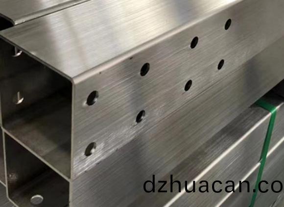 鎳價強勢上揚(yang),現貨成交(jiao)轉淡,不銹鋼價(jia)格不宜(yi)過度追高