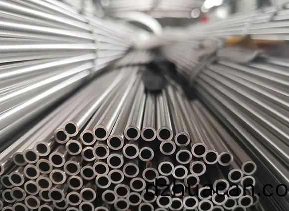 304不銹鋼管包裝方(fang)式有哪些(xie)