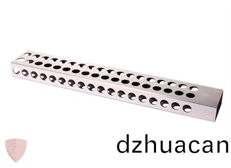 不(bu)銹(xiu)鋼管打孔