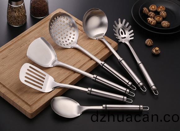 不銹鋼制品管應用范圍——廚房用(yong)品