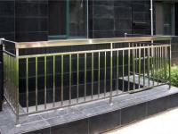 護欄裝(zhuang)飾用(yong)矩(ju)形不銹鋼管(guan)規(gui)格